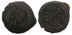 Maurice Tiberius Follis : Constantinople : Nice details