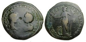Elagabalus/Maesa : Marcianopolis Ae : Athena Standing