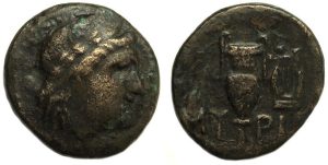 Myrina Aeolis Ae Dichalkon : Apollo / Amphora and Lyre