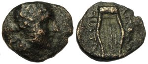 Tripolis Lydia (Apollonia?) : Head of Apollo / Lyre